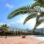 Θέρετρο Te Stela & 4*