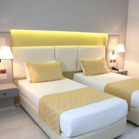 Semesteranläggning (resort) Te Stela & 4*