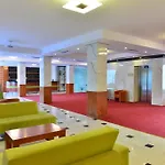 Te Stela & Resort Yrsheku
