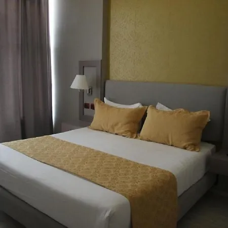 Te Stela & Resort 4*