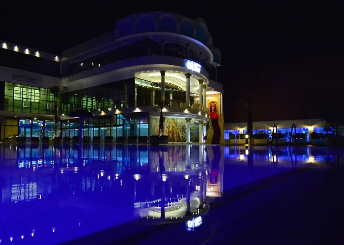Te Stela Resort&spa Yrsheku
