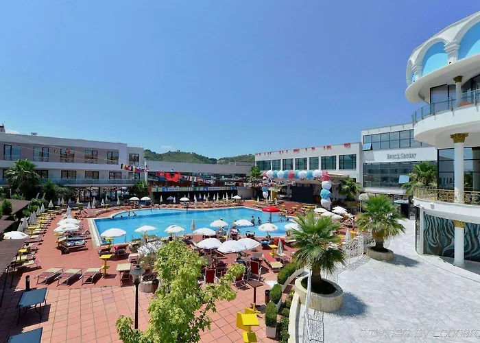 Te Stela Resort&spa Yrsheku