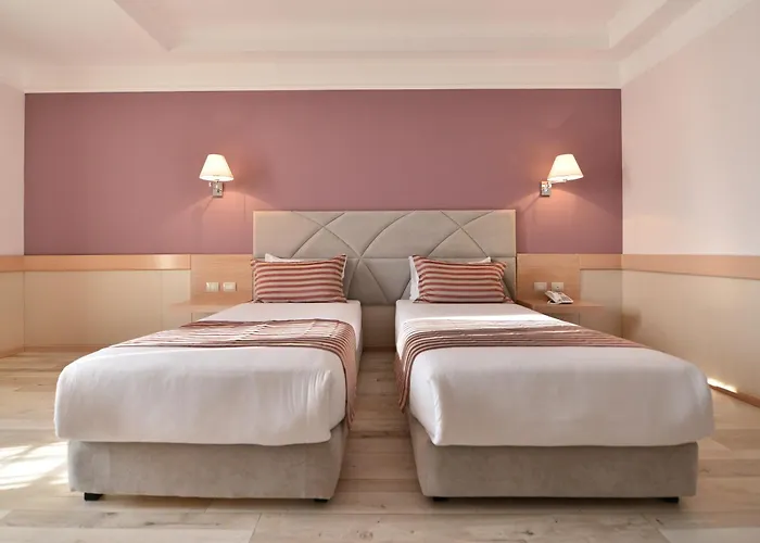 Te Stela Resort&spa Yrsheku